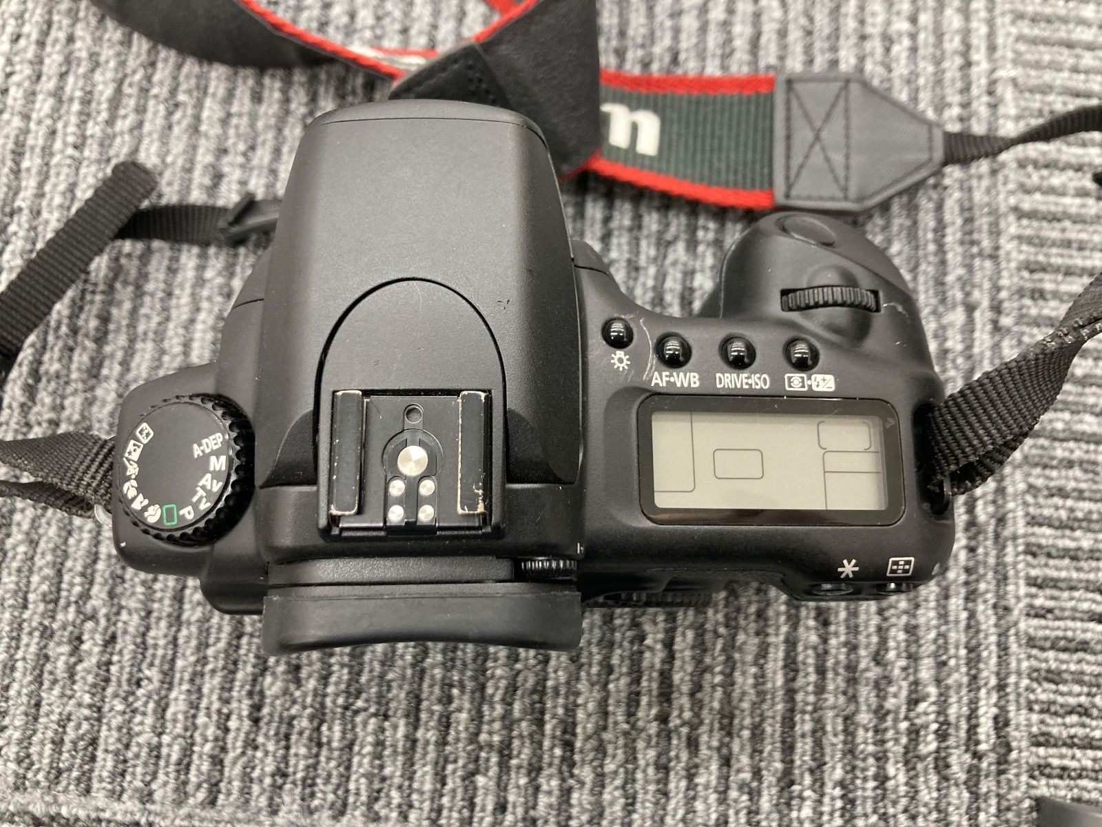 デジタル一眼レフカメラ 望遠レンズ付き