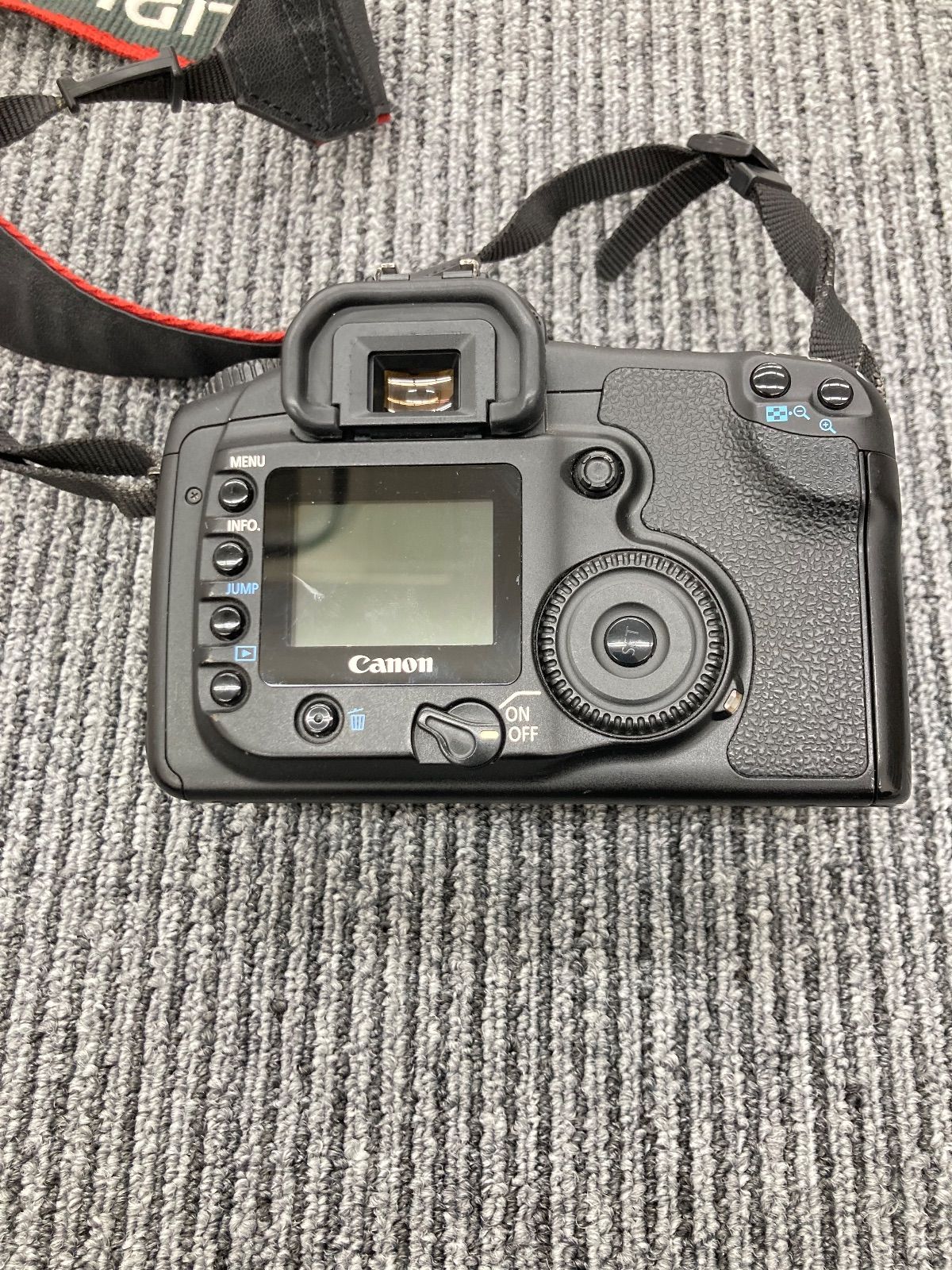 D デジタル一眼レフカメラ