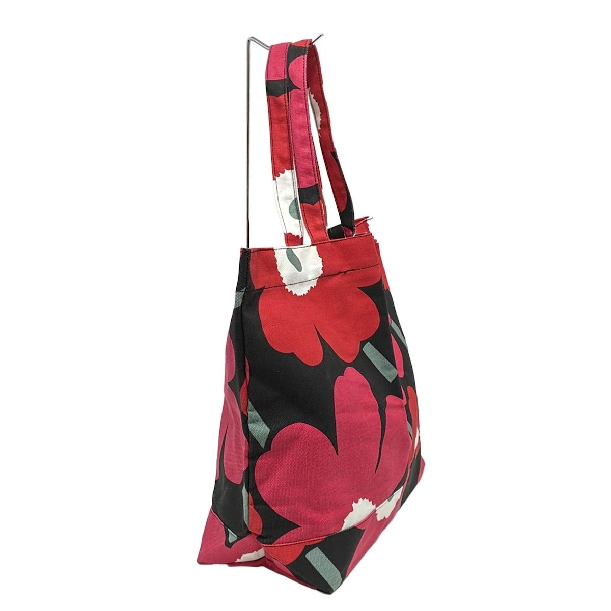 marimekko マリメッコ トートバッグ - 黒×レッド×白 花柄