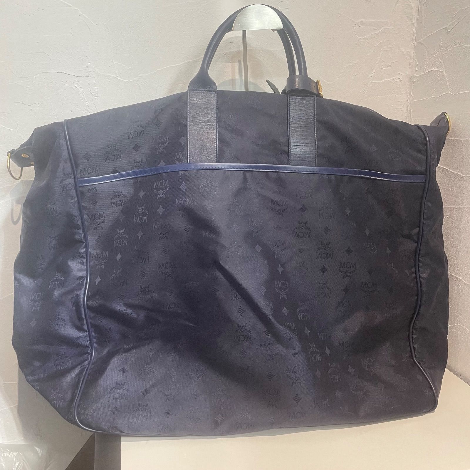 MCM エムシーエム ロゴ ボストンバッグ ストラップ ネームタグ有 ネイビー レディース メンズ Y