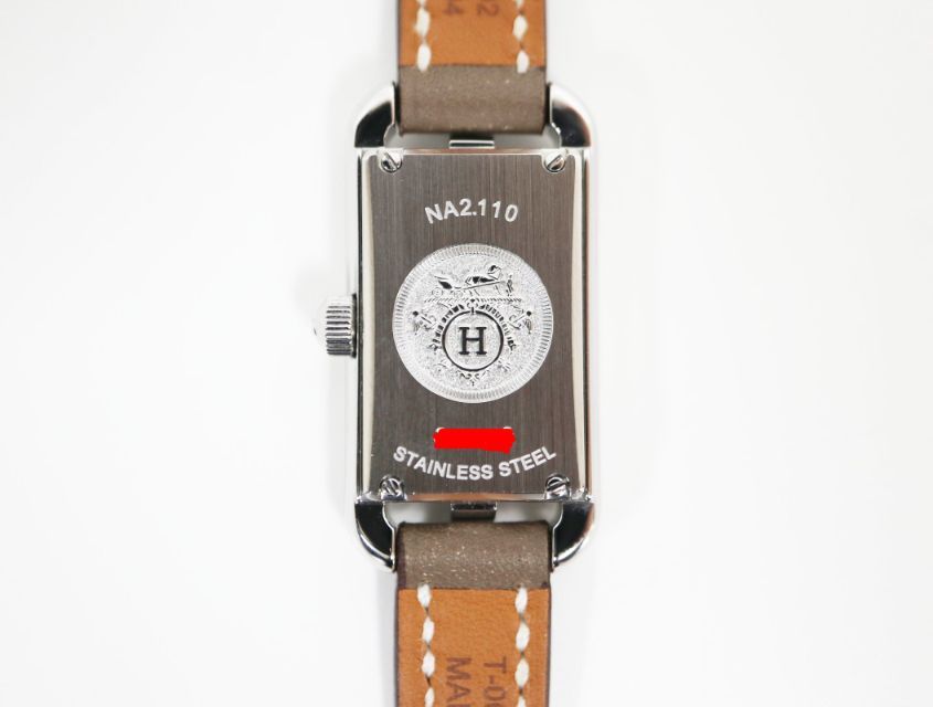 シルバー文字盤