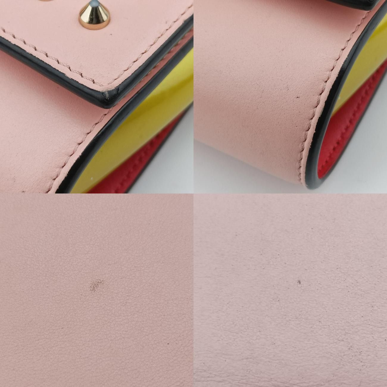 Louboutinパロマクラッチ