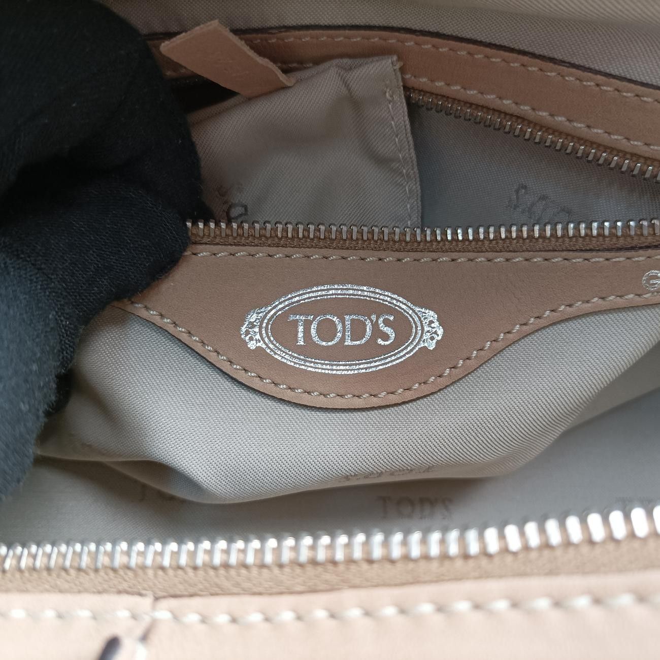  トッズTODSDスタイリングバウレット ベージュ レザー 製番不明 メッセンジャーバッグ ショルダーバッグ