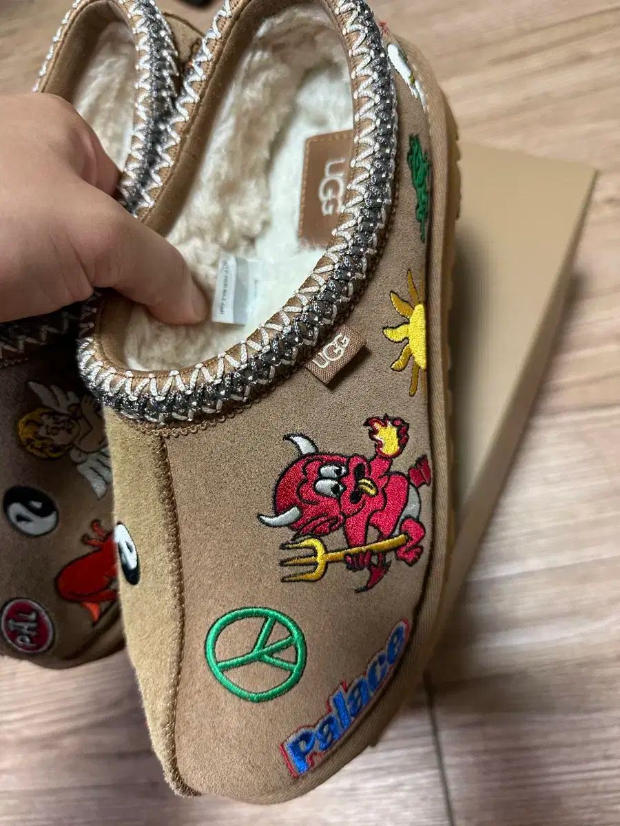 アグ タスマン PALACE US8 260 ODELLYA_COM