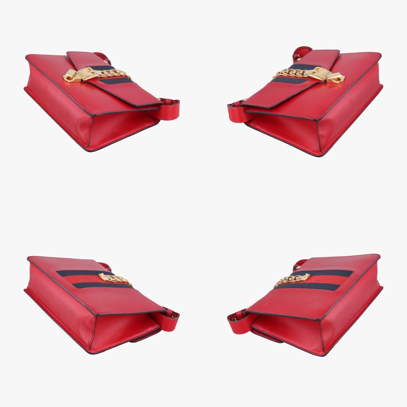 グッチGucciシルヴィ