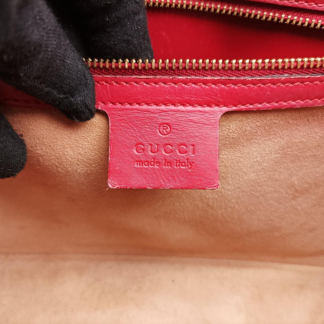 レッド×ネイビー