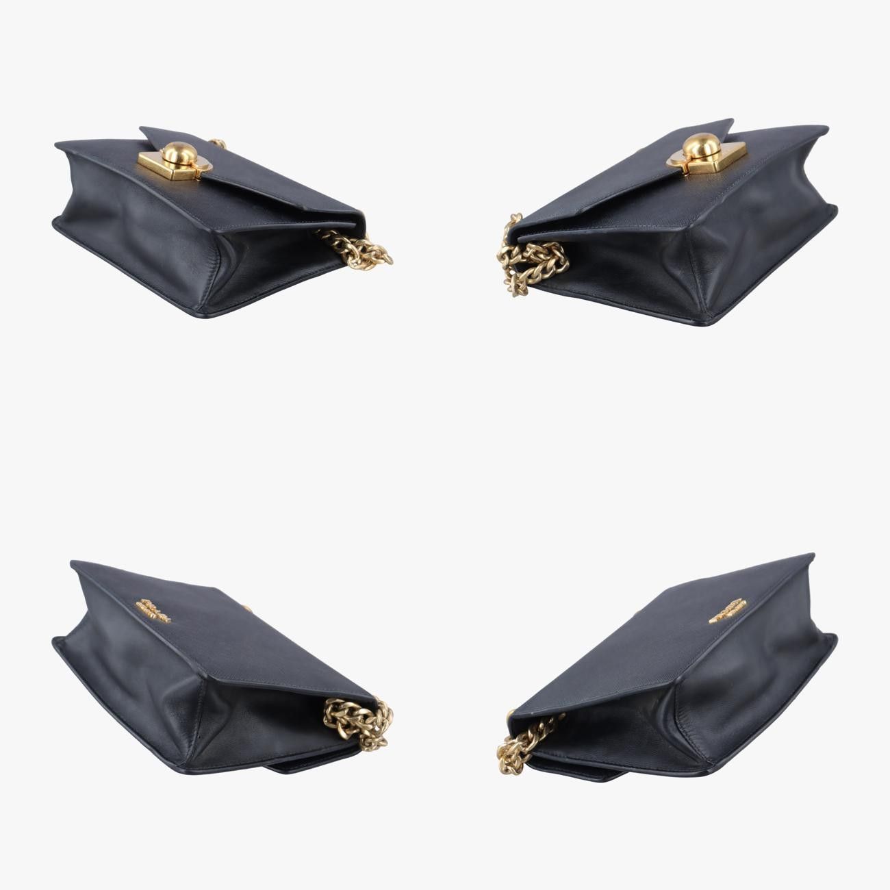 ブラック サフィアーノレザー