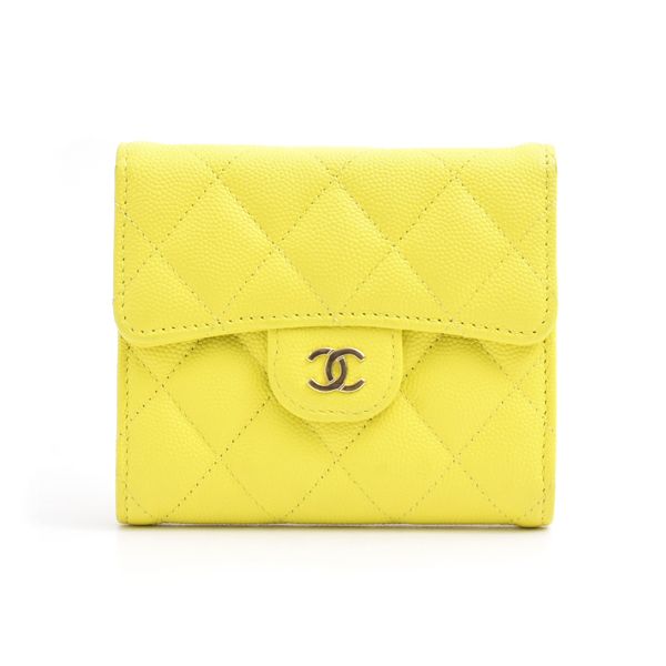 シャネル 財布 レディース マトラッセ 三つ折り財布 コンパクトウォレット ランダム キャビアスキン イエロー CHANEL
