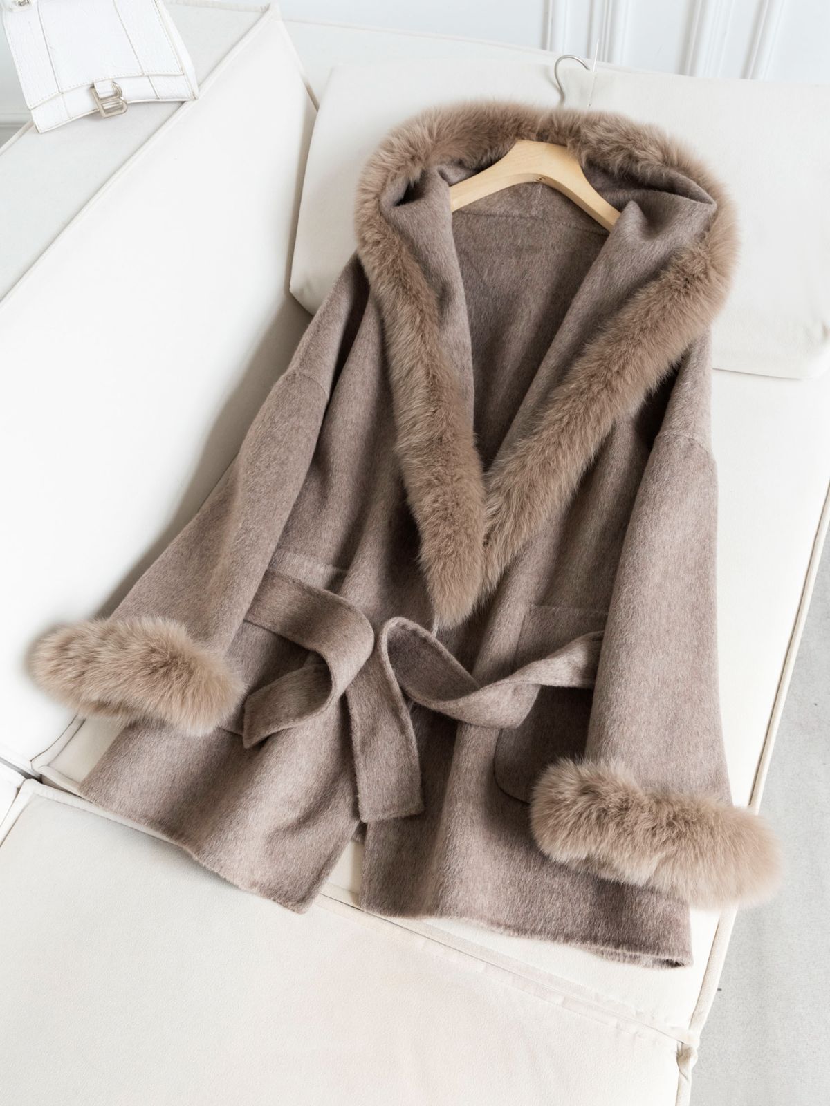 お洒落冬レディースウールコートゆったりコート豪華フォックスファー暖かコート