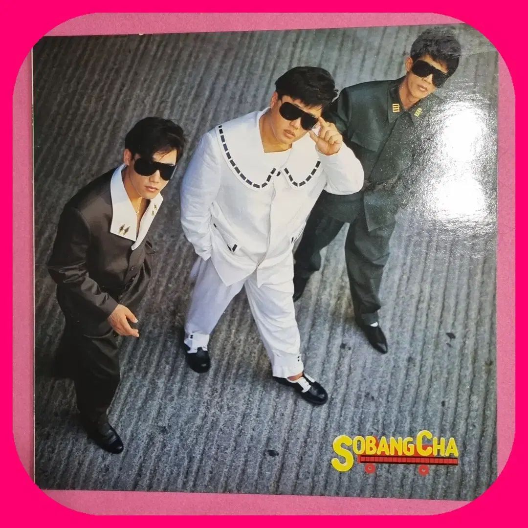 天使の輝き！約400g☆カテドラル水晶クラスター(龍穴あり) 天使の輝き！約400g☆カテドラル水晶クラスター(龍穴あり)