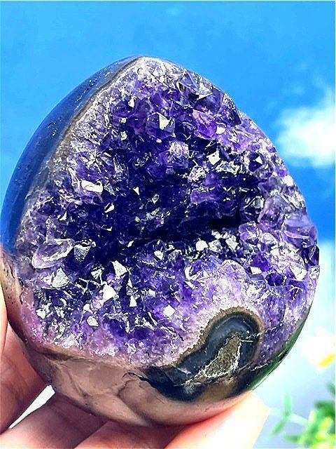  AAA級家庭円満 ウルグアイ産天然アメジスト 開口笑 B88G3 215G01C 小物棚 置物 インテリア小物