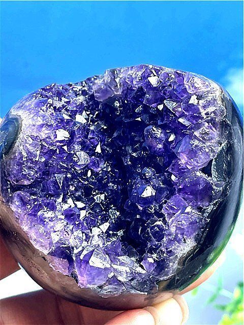 ウルグアイ産天然アメジスト 開口笑