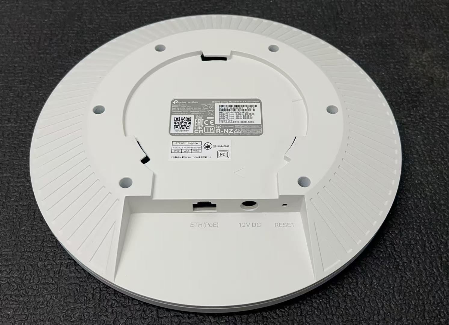 TP-Link EAP773 BE9300 シーリング トライバンドWi-Fi 7 アクセス