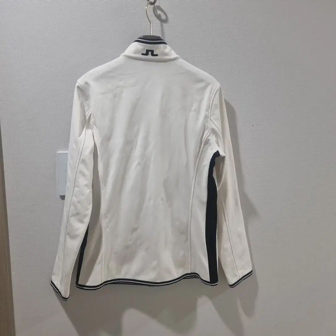 品質保証で、高速配送！ J LINDEBERG 젤リンドバーグ 白 起毛 ジップアップ ジャケット
