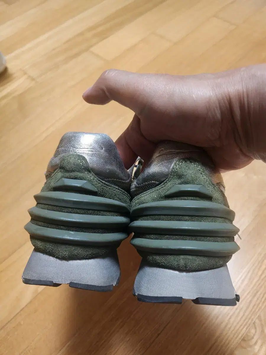 ボイルブランシェ スニーカー