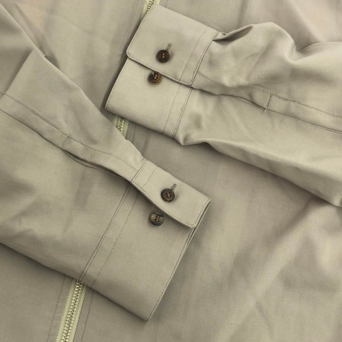 YOKE ヨーク ヨーク/ジップアップジャケット サイズ:3 FRONT ZIP SHIRT BLOUSON YK24SS0625SH   ベージュ メンズ / 240001166931 YOKE ヨーク ヨーク/ジップアップジャケット サイズ:3 FRONT ZIP SHIRT