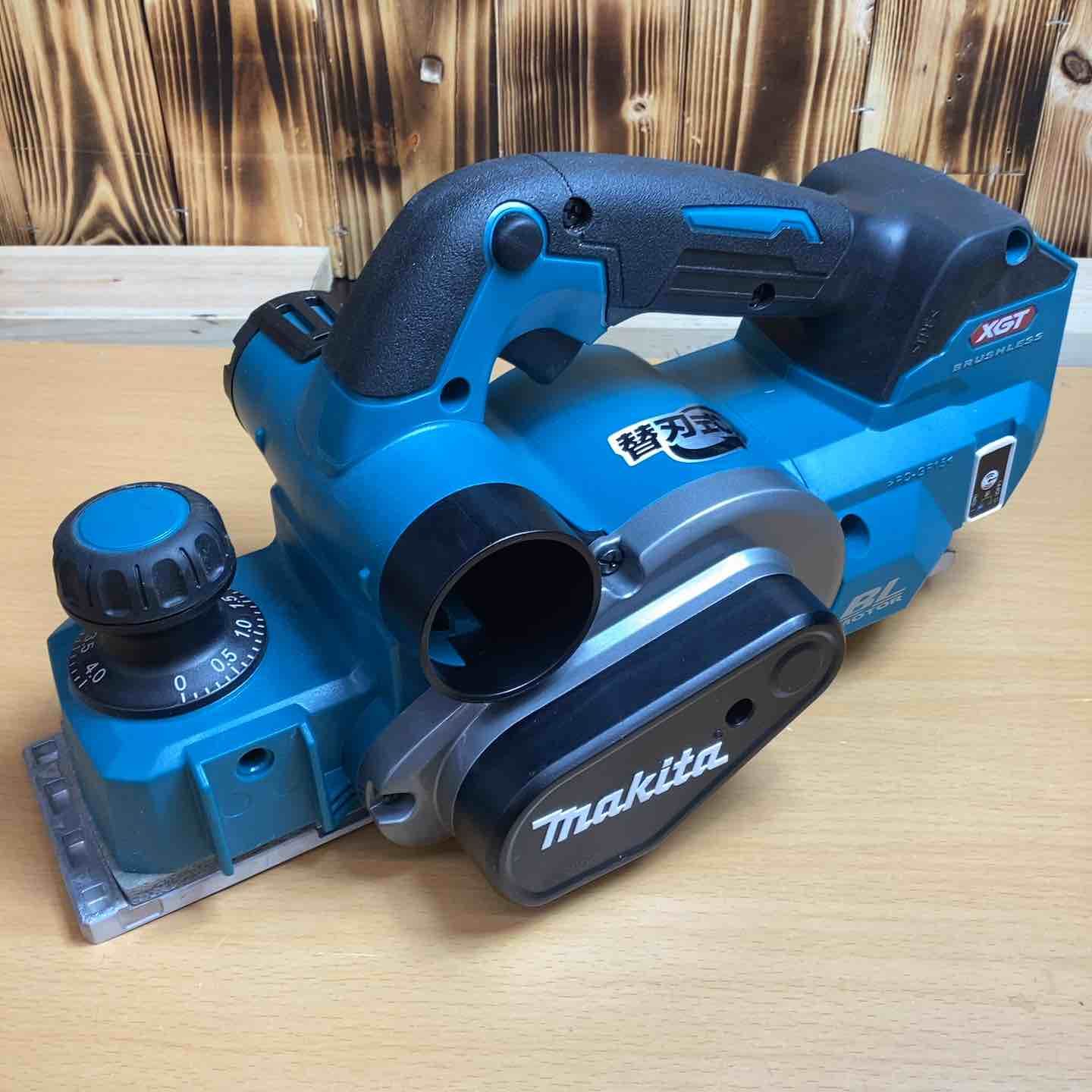 マキタ makita コードレスカンナ KP001GZ 表面 平滑 木材 表面削り 仕上げ 厚み調整 厚さ﻿ 面取り 加工 板の反り 平ら 溝 越谷店