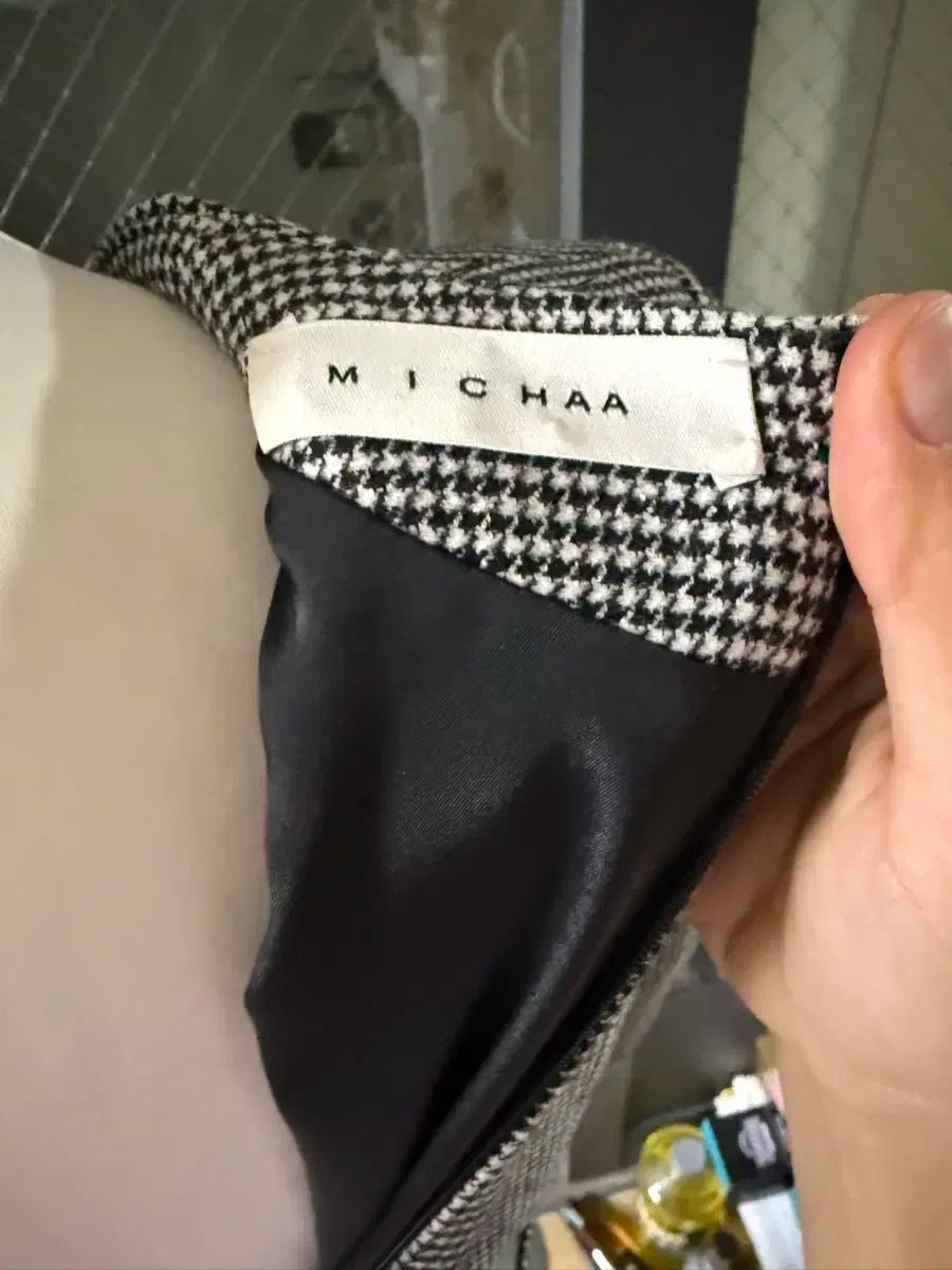  ミシャ Michaa ブラック＆ホワイト ハウンドトゥース ウール ONE PIECE 長袖 七分袖 ひざ丈ワンピース