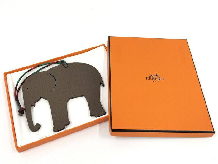 レザー グレー系