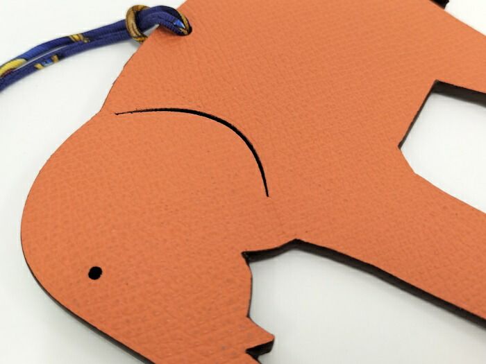 東京ディズニーシー♡グランドシャトーチャーム ピンバッジ ＋