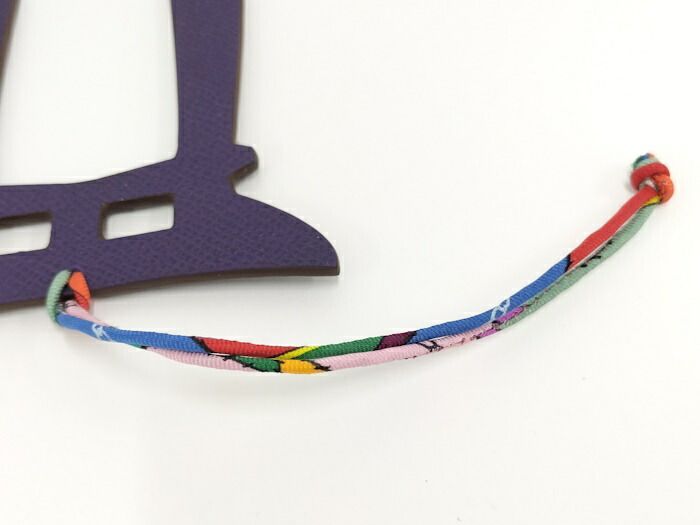 Cartierカルティエ パンテール チャーム 箱、保存袋、リボン付 41370