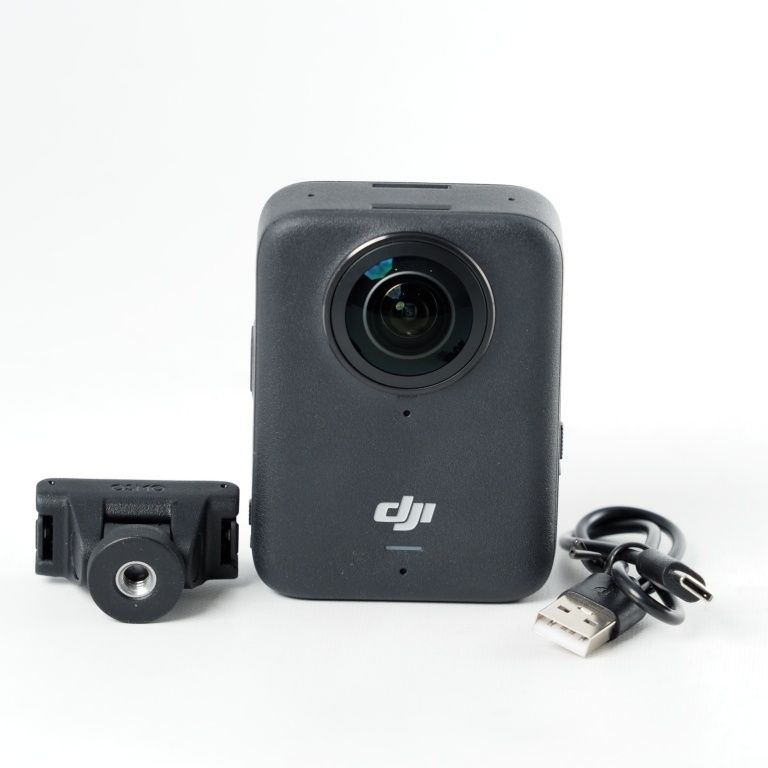 DJI Osmo 360 コンボ 360度アクションカメラ Vlogカメラ ネイティブ8K 動画 4K 120fps - 170°ブーストビデオ 1.2億画素 100分8K撮影 防水 スポーツ 13861