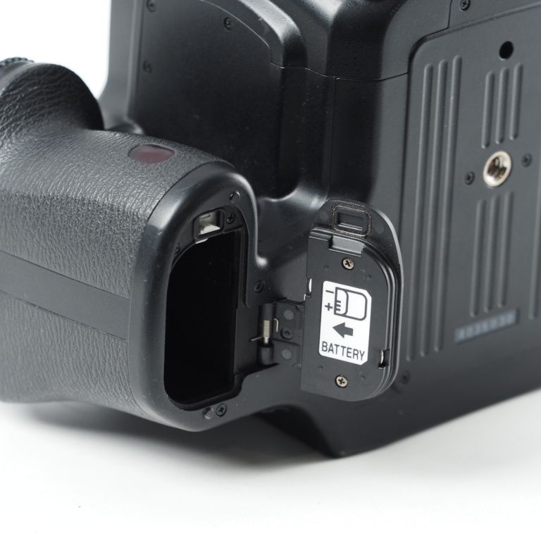 PENTAX ペンタックス 中判デジタル一眼レフカメラ 645Dボディ 約4000万