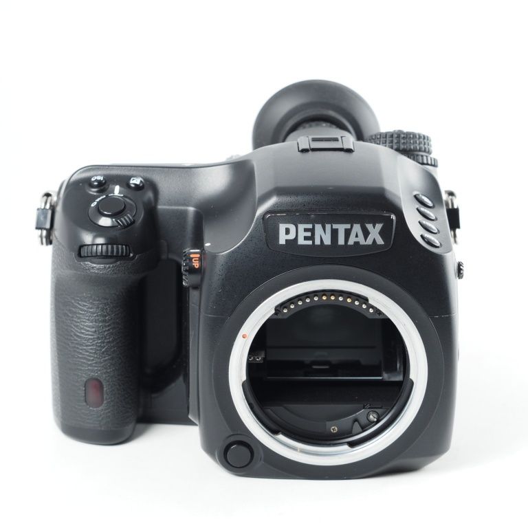 ペンタ様 PENTAX ペンタックス 中判デジタル一眼レフカメラ 645Dボディ 約4000万