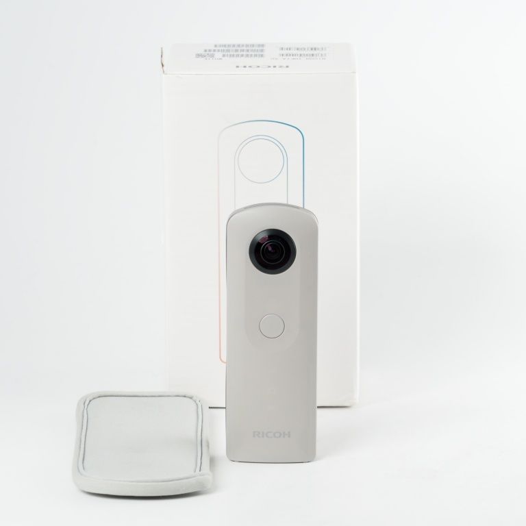 RICOH 360度カメラ THETA SC ベージュ リコー 全天球カメラ 910742 13871