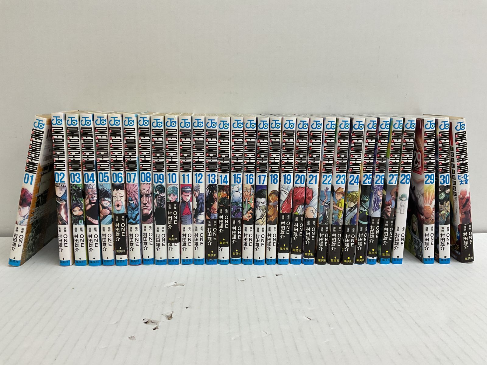 Man ONE One-Punch Books Volume Collection Set: Manga 1-25 ワン