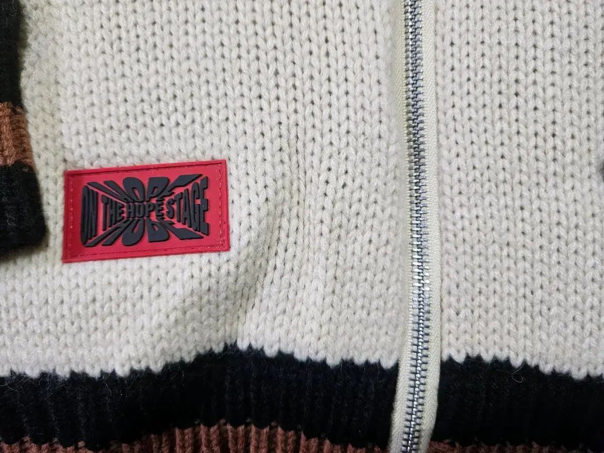 カーディガン トレカ