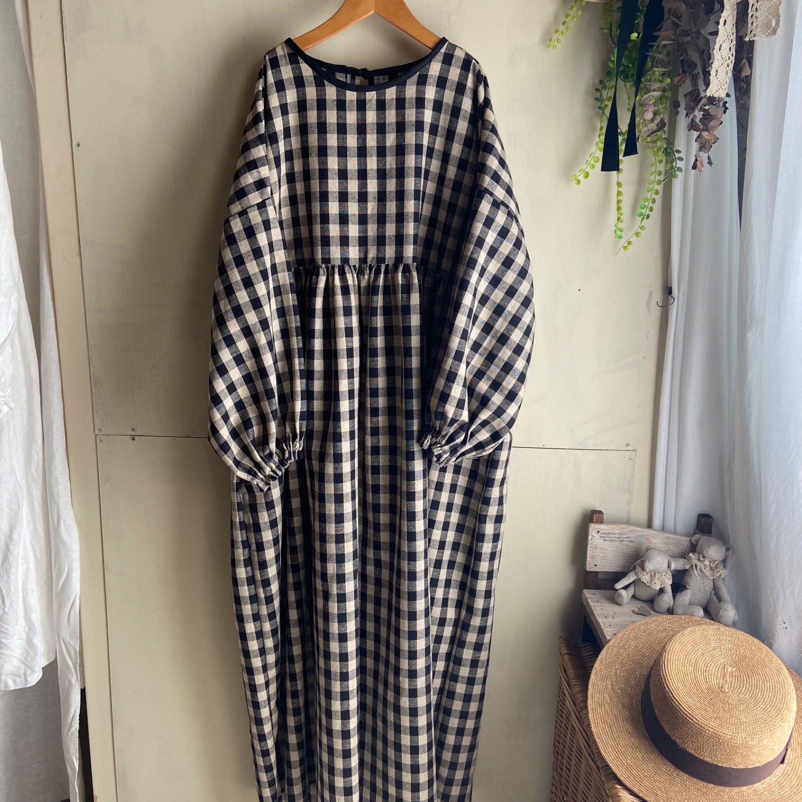 ギンガムチェック ギャザーワンピース ブラック 綿麻 コットンリネン