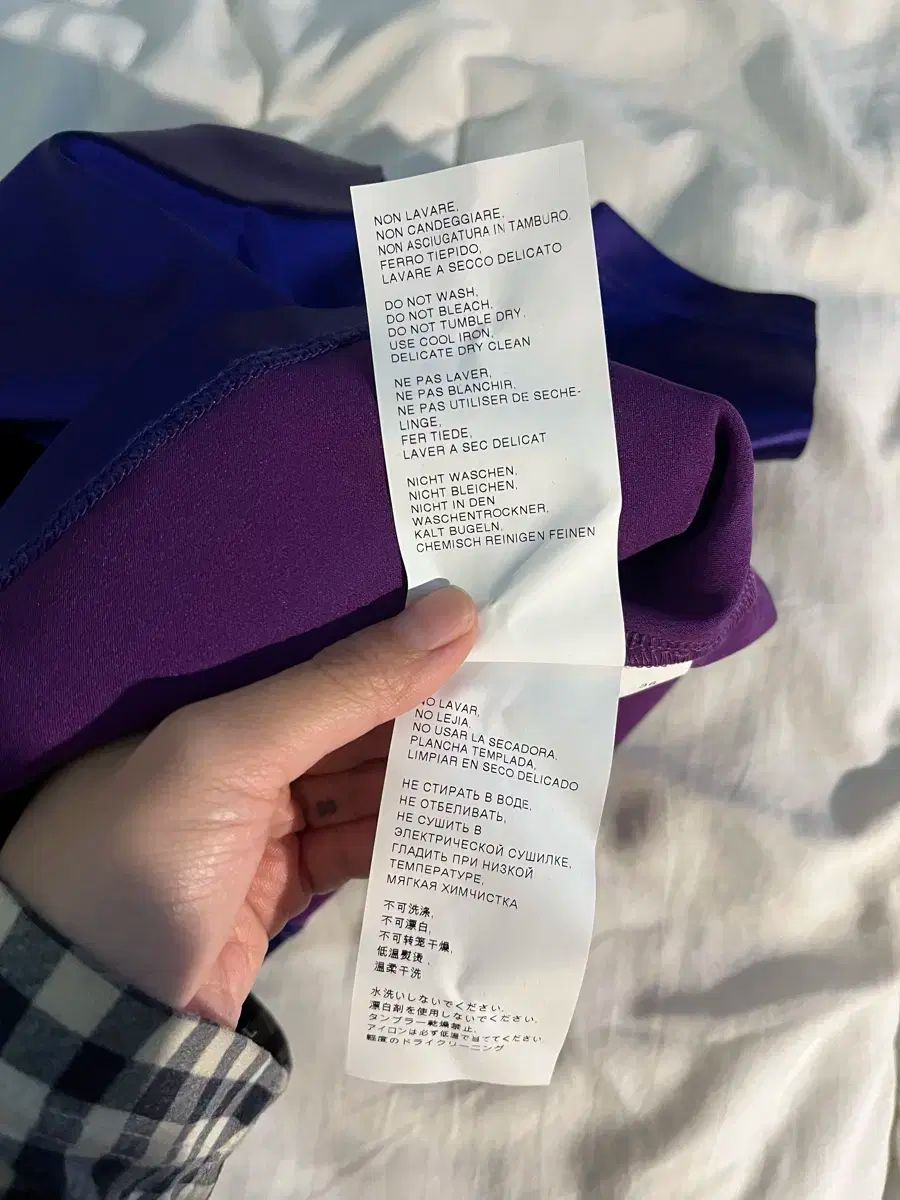 ジップ パープルシャツ