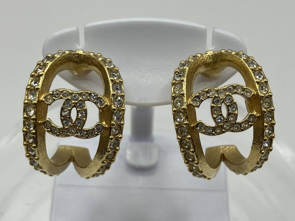 本体のみ CHANEL シャネル A22A ココマーク ピアス