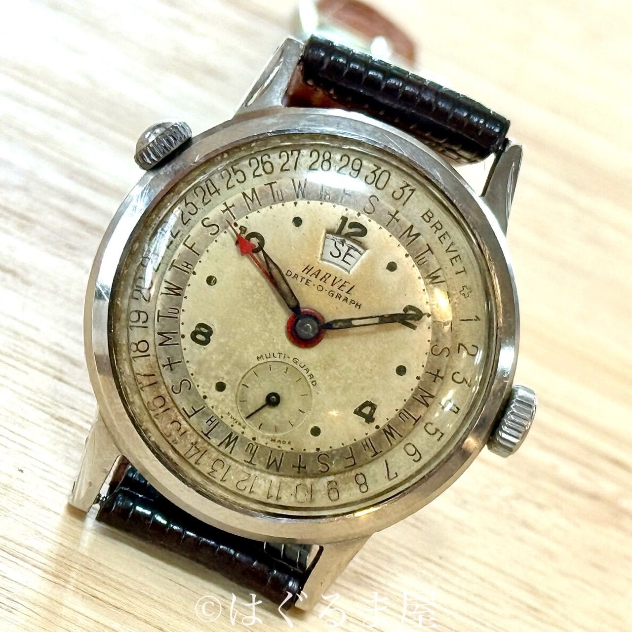’40s バーベル デイトグラフ 手巻き 3カレンダー メンズウォッチ 点検済