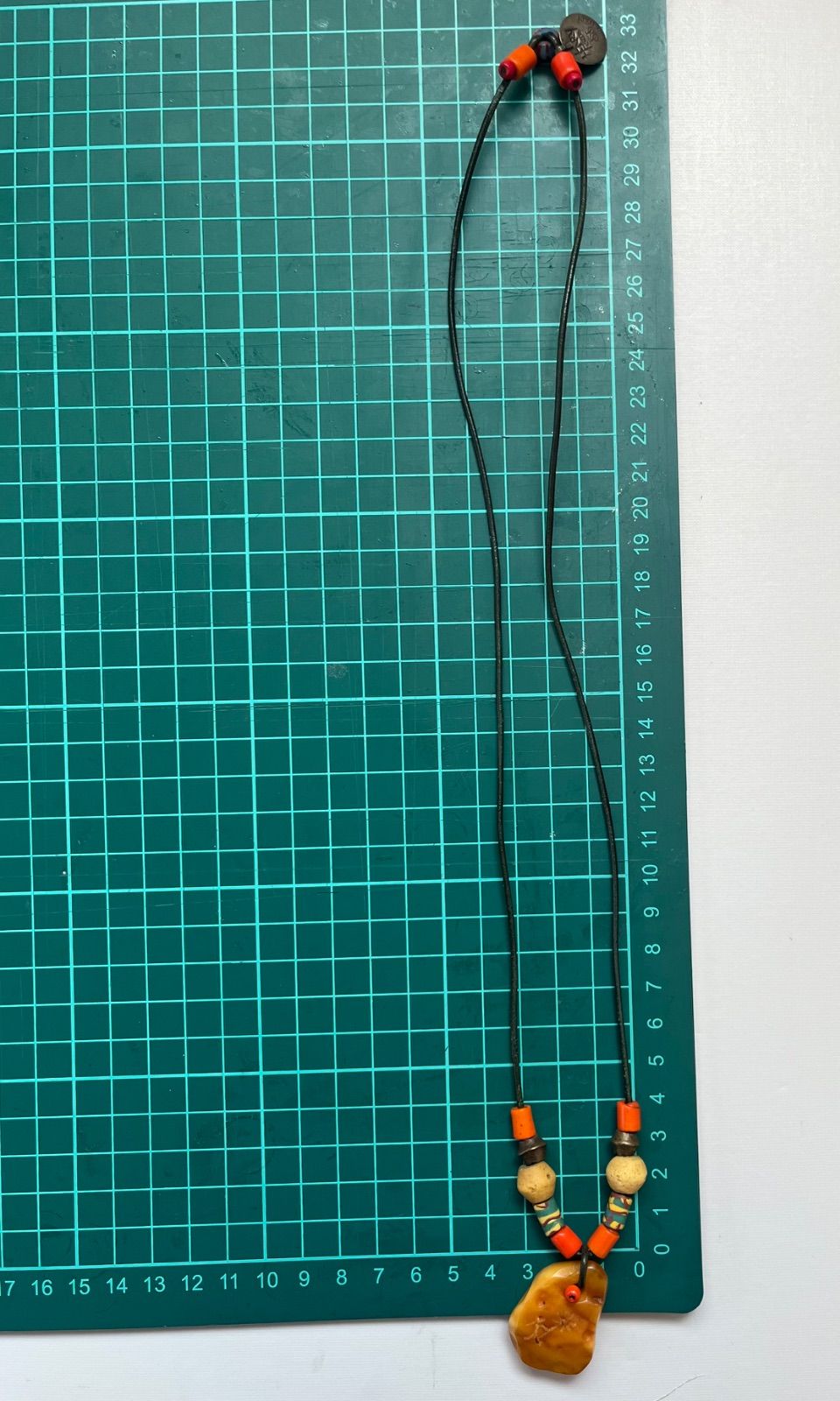 アンリークイール ネックレス