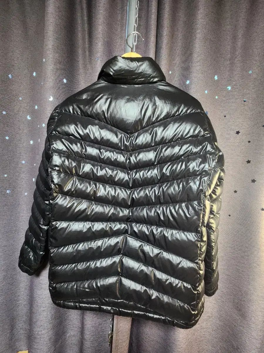 アディダス 光沢