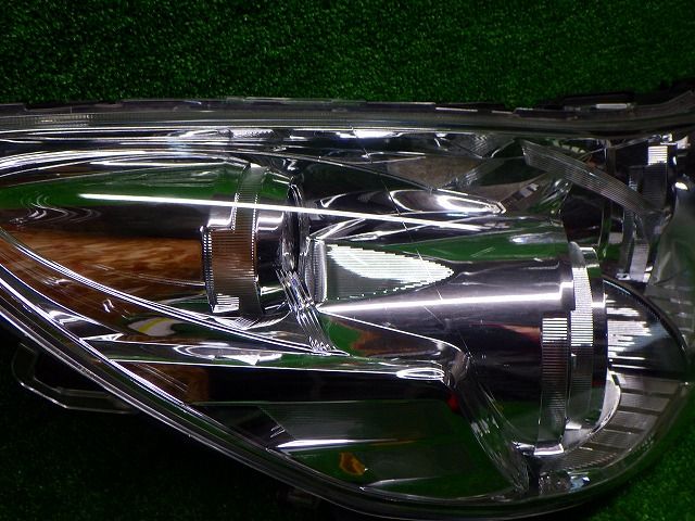 レガシィ HID 前期 100-20061 5J BR BM ヘッドライト左右 BR⁄BM スバル 右