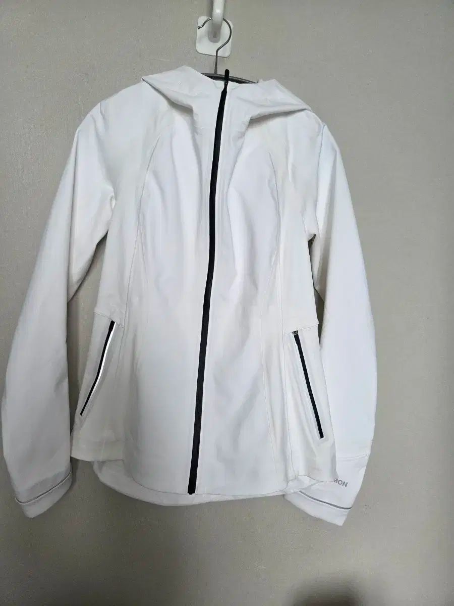 ルルレモン クロスチル ジャケット 6サイズ