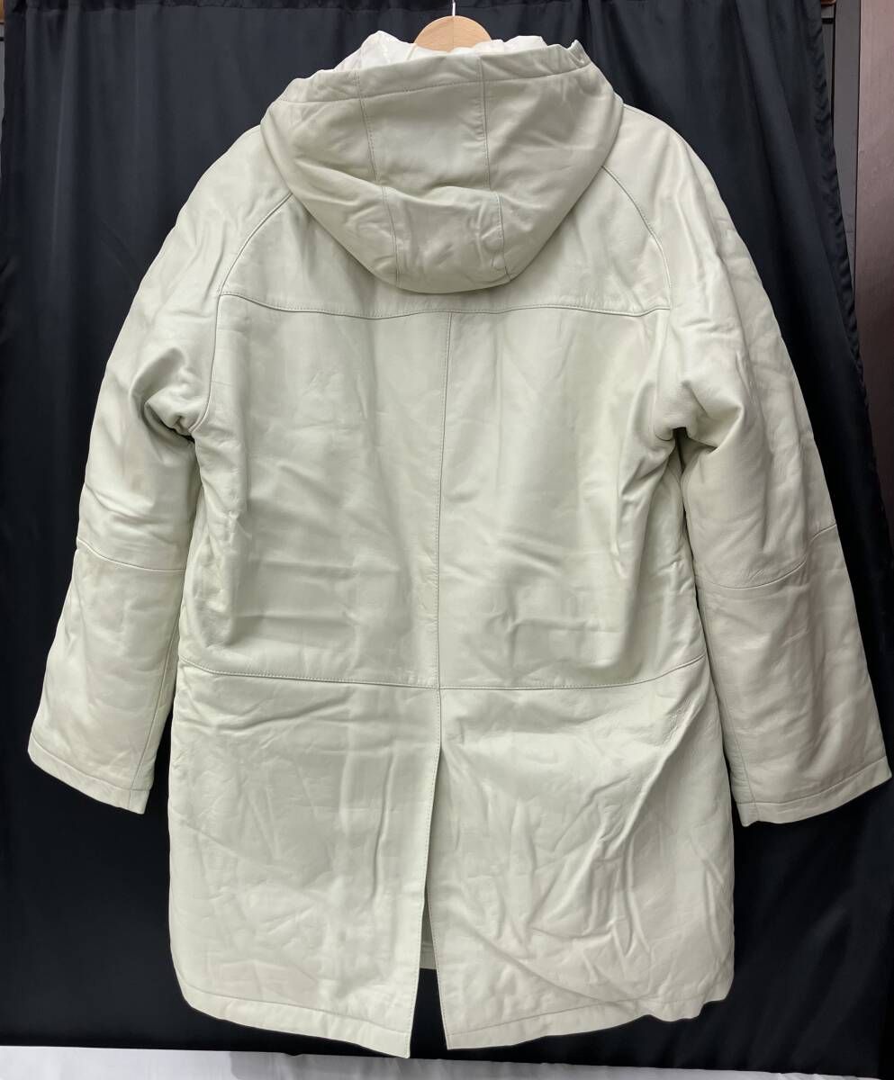GEORGIA ジョージア レザーダウンコート 羊革 ダッフルコート イタリア製 白 Lサイズ