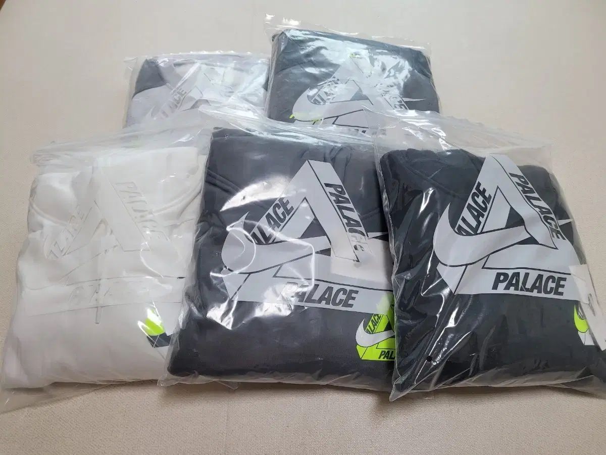 ナイキ PALACE WHO スウェット L XL