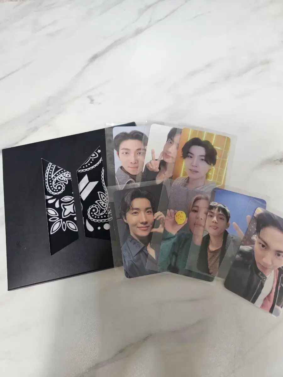 2025 BTS FESTA ARMY ZONE 特典 バンダナ＋トレカセット BTS フェスタ 2025 ARMY ZONE 特典 フルセット 新品】2025 BTS FESTA