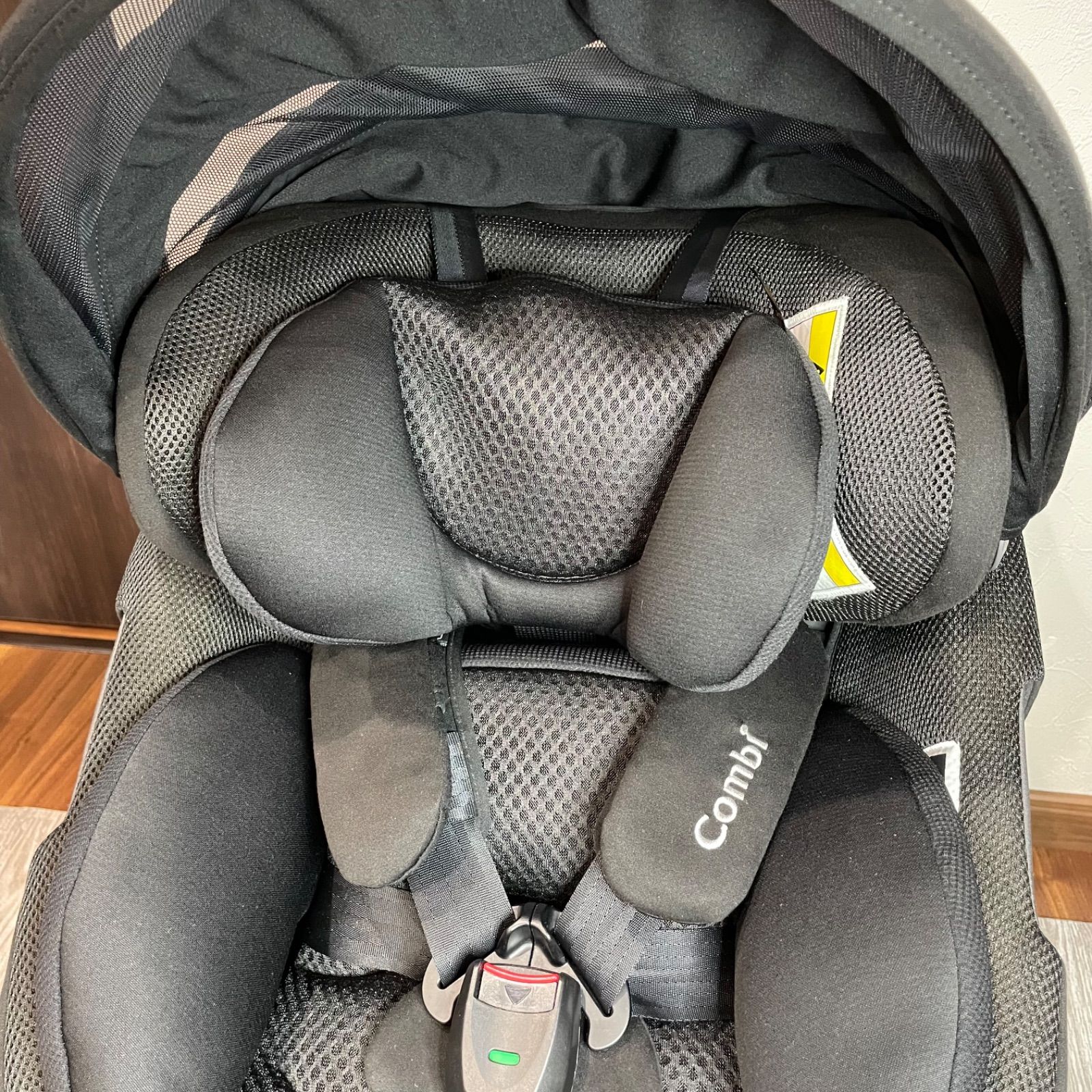 Combi コンビ チャイルドシート THE S plus ISOFIX エッグショック ZB-750 ブラック