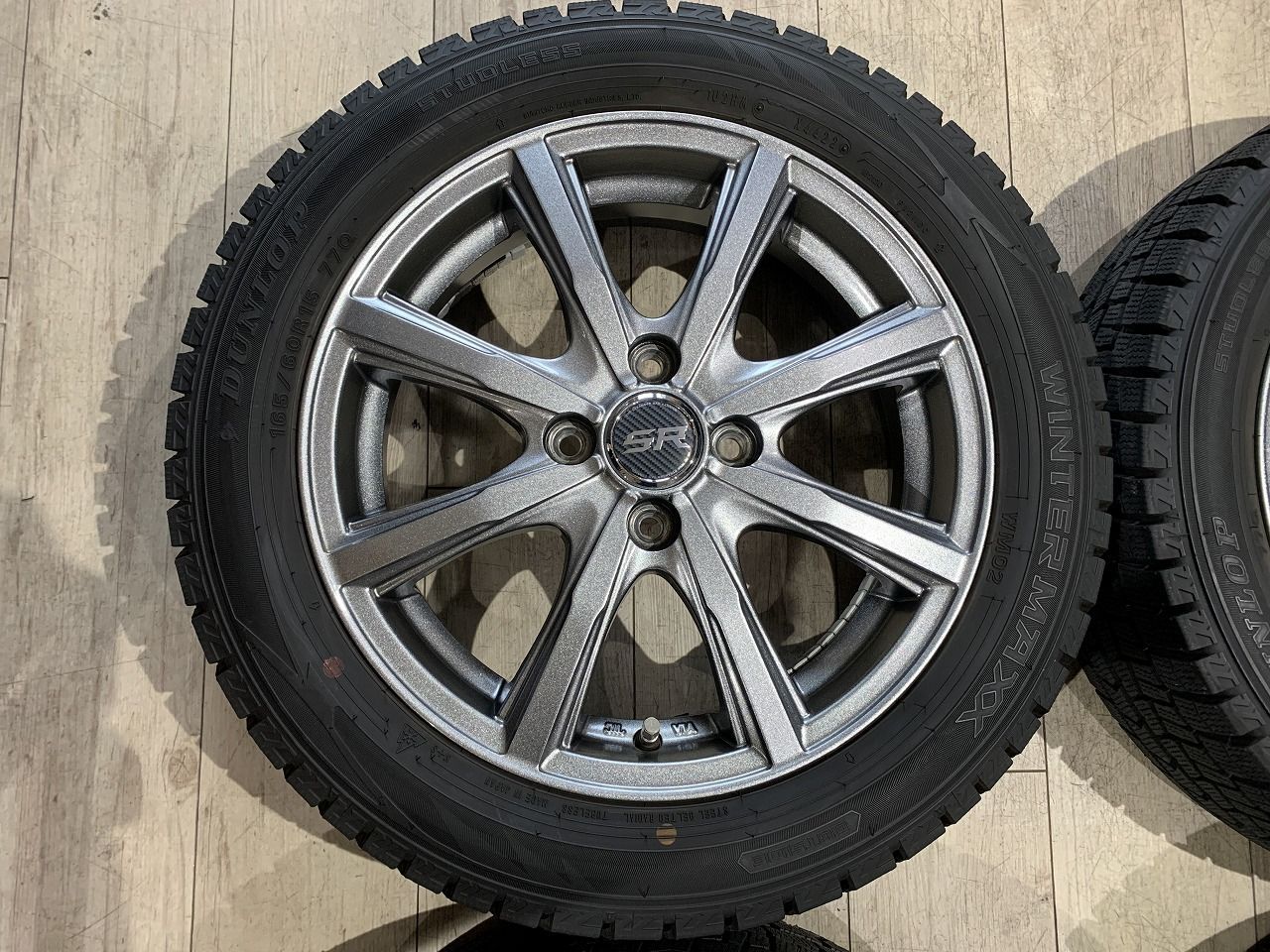 2510048 スタッドレス SR 15インチ 4 5 J 45 PCD 100 H DUNLOP WINTER MAXX WM 02 165 60 R 15 8 mm ハスラー ソリオ キャスト デリカD 2 フ クロスオーバー 等