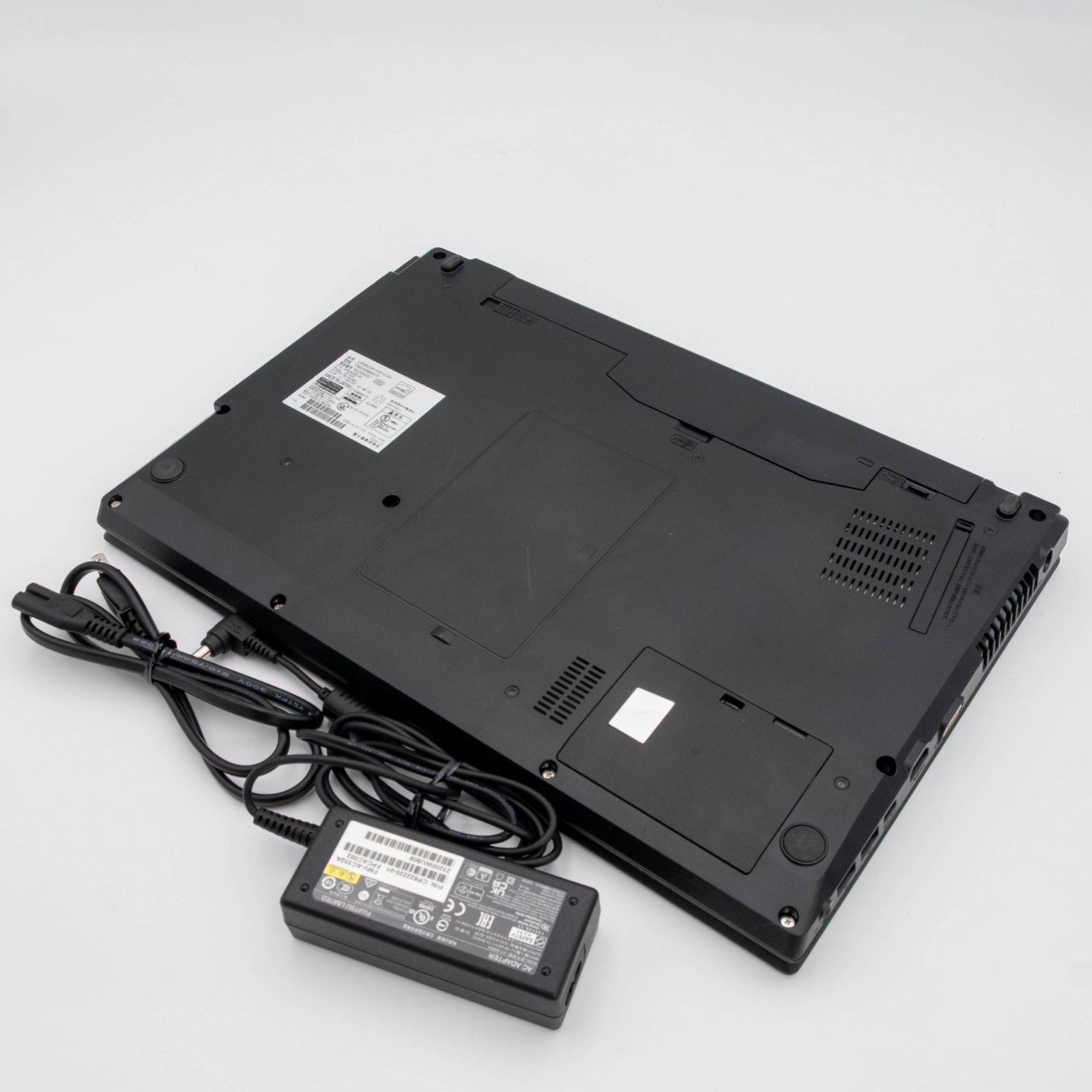  品 A 5512 KX Fujitsu 15 6インチ 第12世代Core i 5 管27876 Windowsノート本体 ノートPC