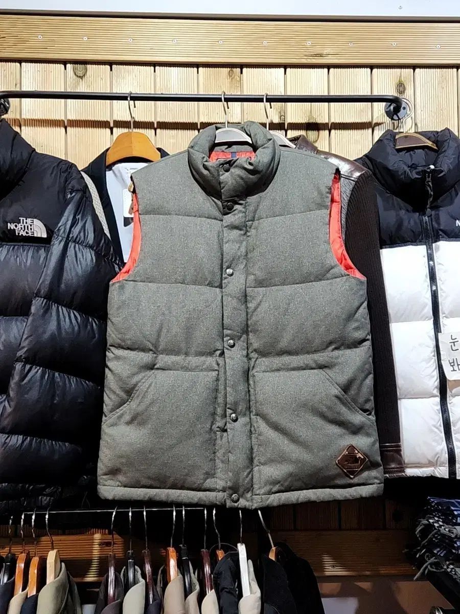 M THE NORTH FACE ザノースフェイス ダウンベスト グースダウン ファー BEST