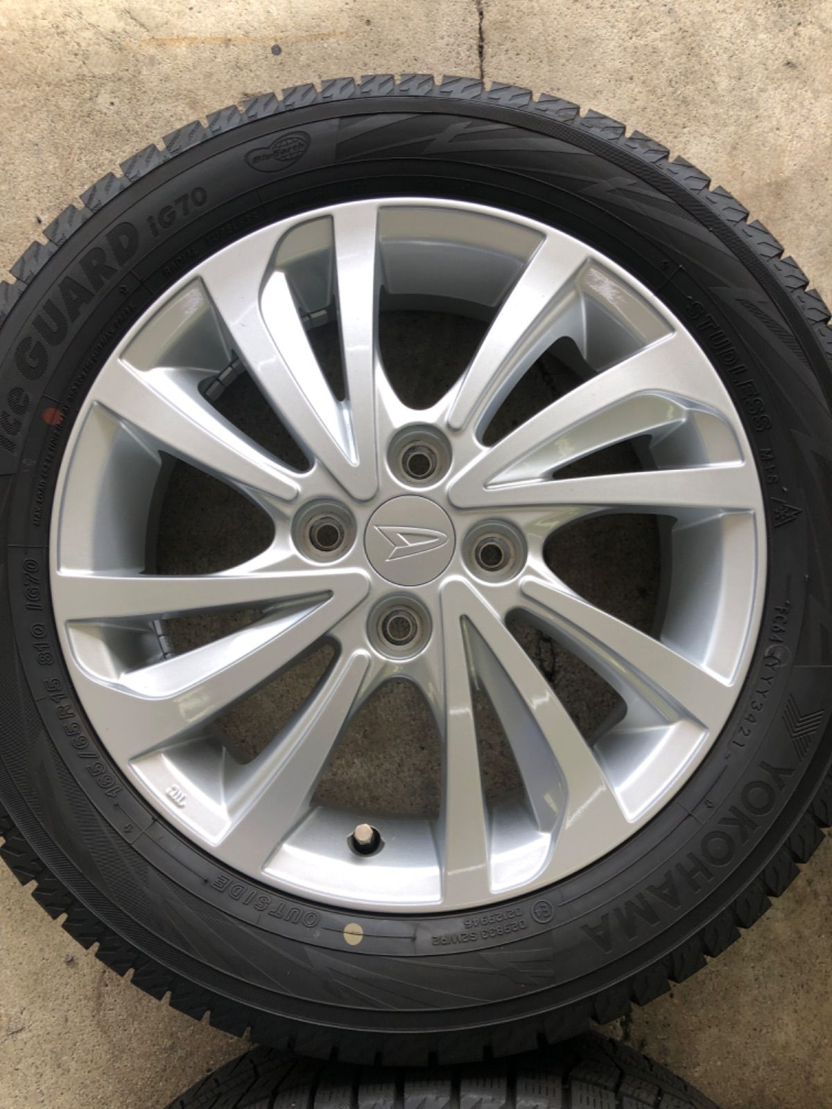 ダイハツ タフト