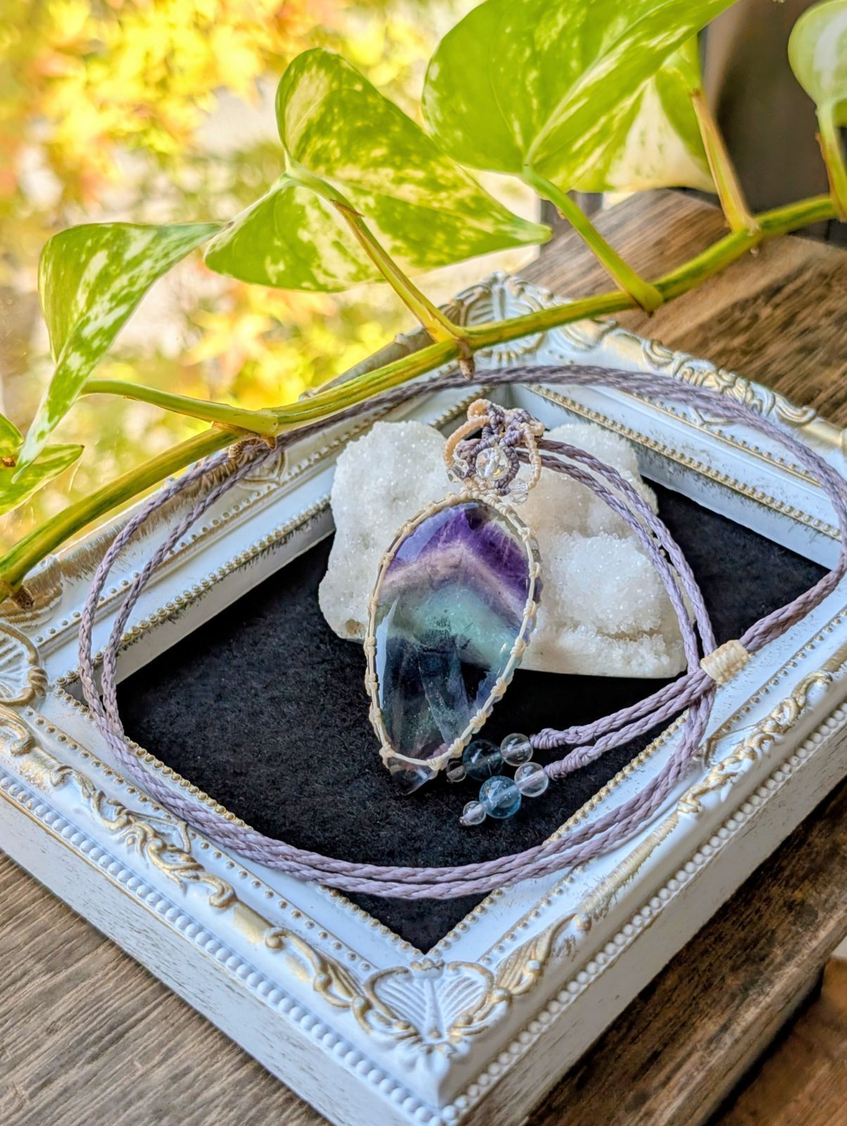 デンドリ入り 特大 マルチ フローライト マクラメ編みネックレス 459 マクラメネックレス