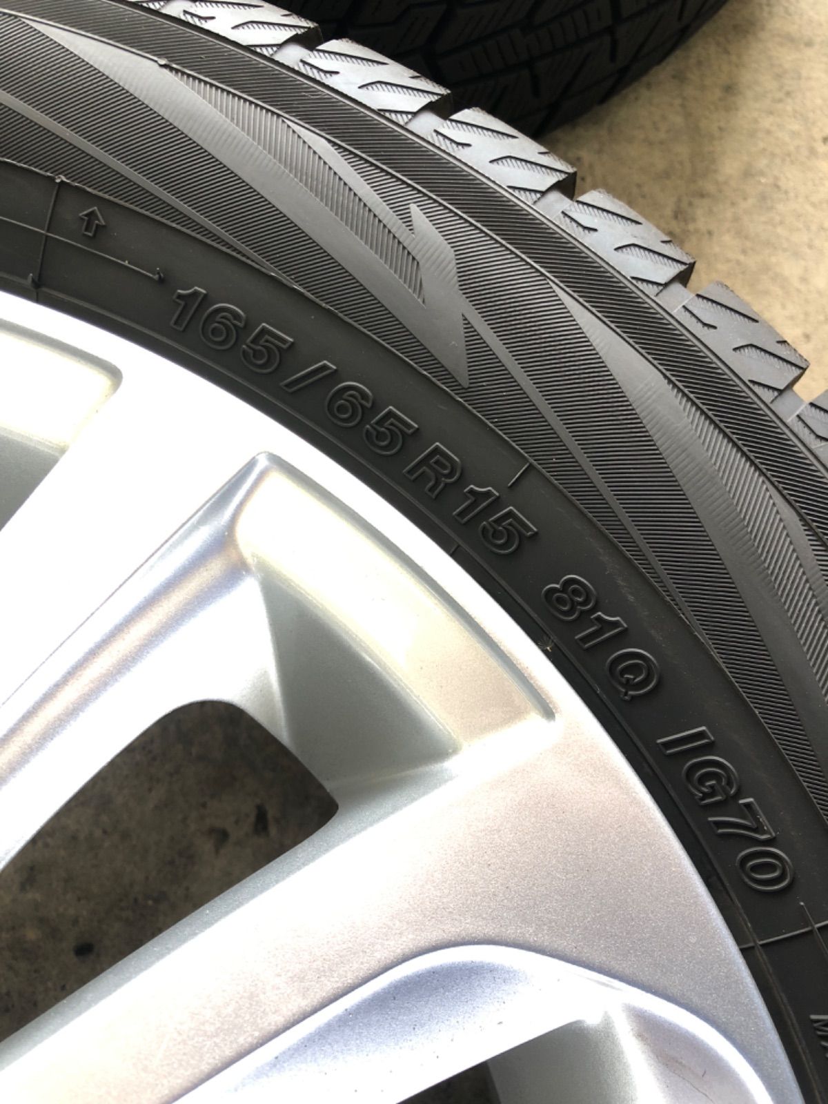 ダイハツ タフト