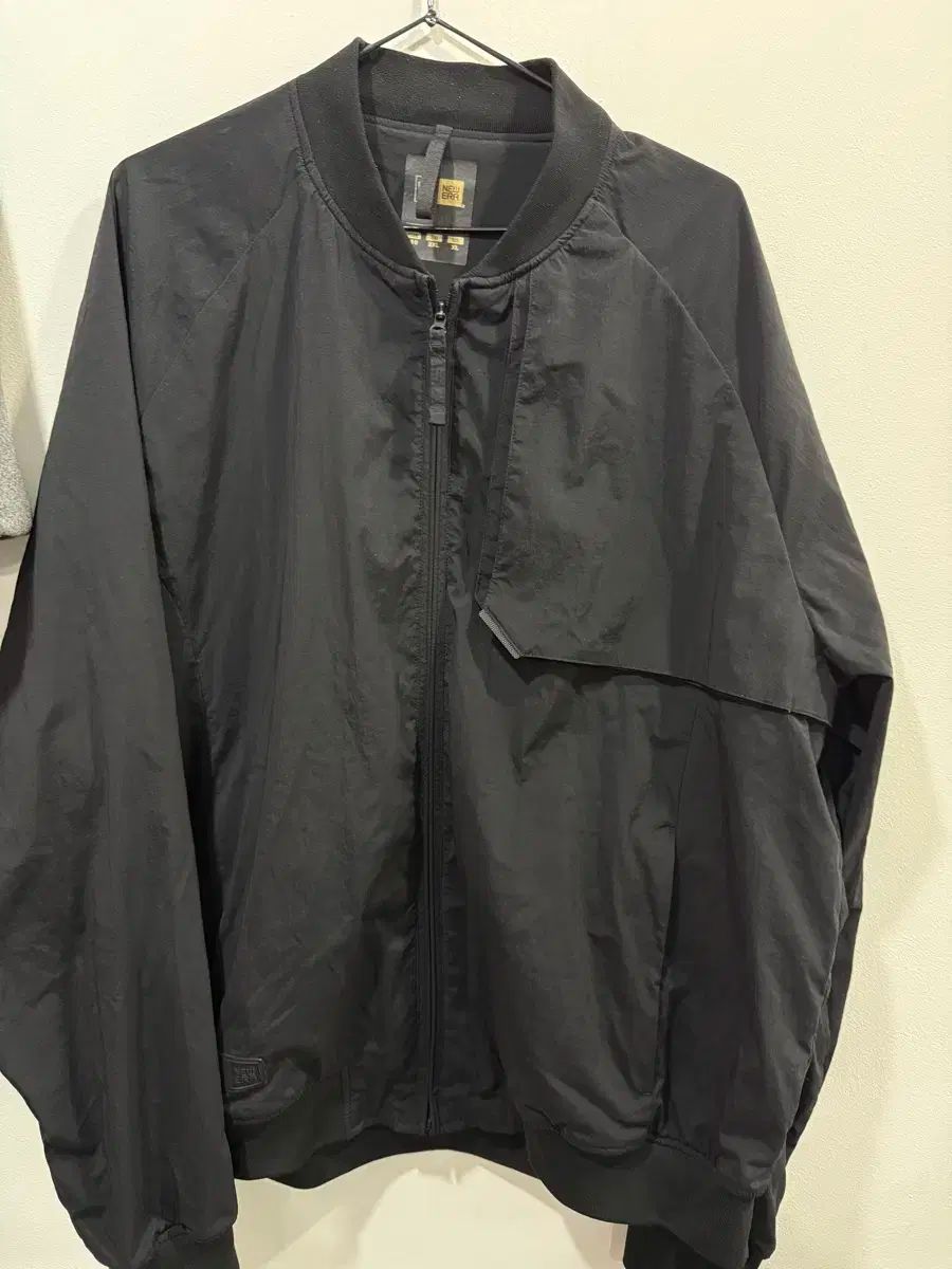 ニューエラ ブラック ラベル アウター